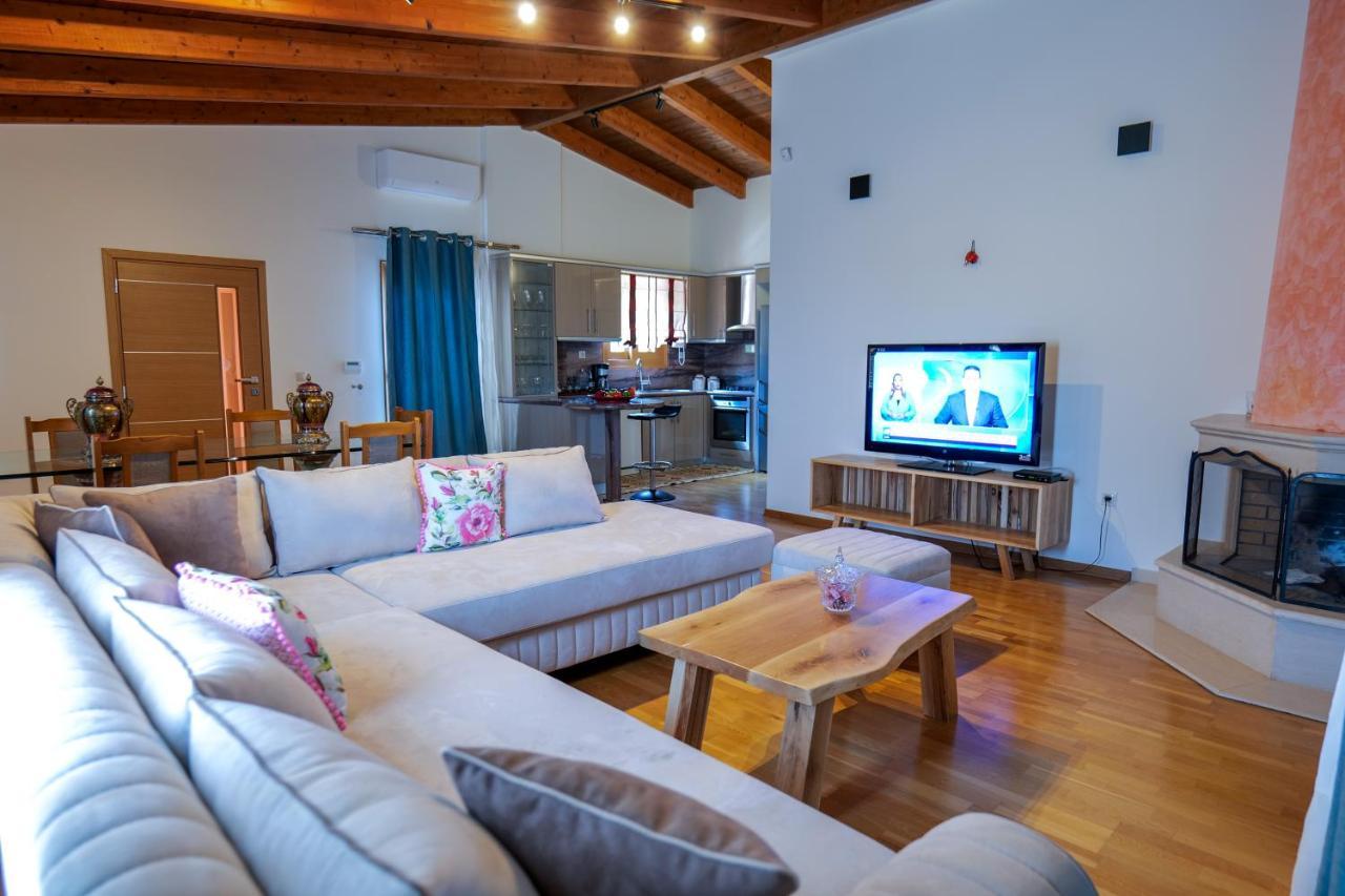 Royal 1967 Bed and Breakfast Χειμάρρα Εξωτερικό φωτογραφία
