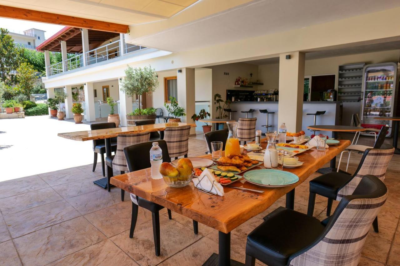 Royal 1967 Bed and Breakfast Χειμάρρα Εξωτερικό φωτογραφία